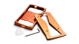 Illustration for article titled V-Moda Vamp Verza: The Fanciest Audio Accessory for Your Phone